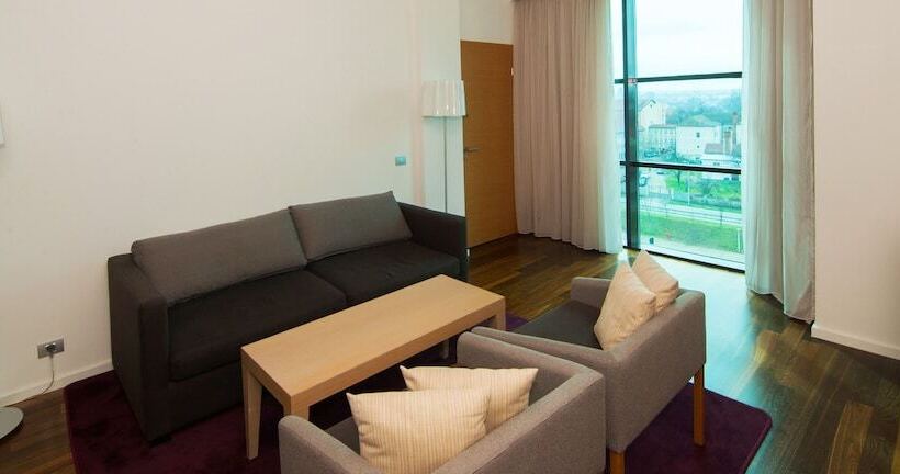 سوئیت با تخت بزرگ, Doubletree By Hilton Hotel Oradea