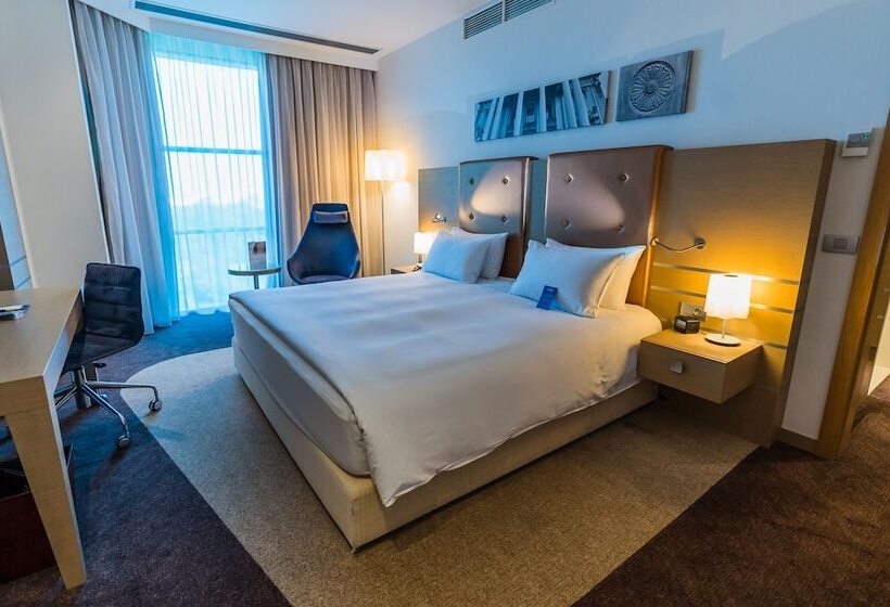سوئیت با تخت بزرگ, Doubletree By Hilton Hotel Oradea