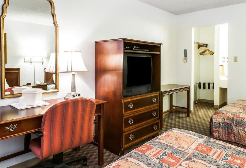 Номер Стандарт 2 Двуспальные Кровати, Econo Lodge