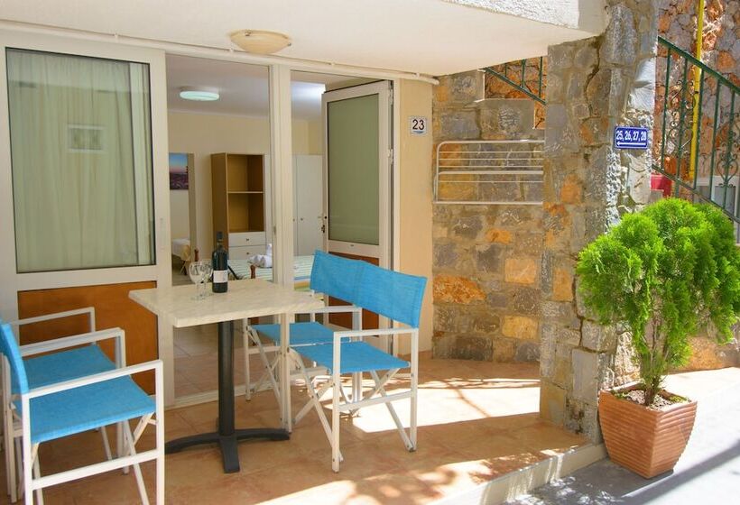 آپارتمان سوپریور 1 خوابه, Ammoudara Beach Hotel Apartments