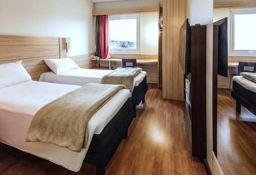 Номер Стандарт, Ibis Concepción