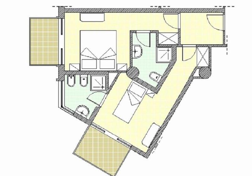Family Suite, International Beach