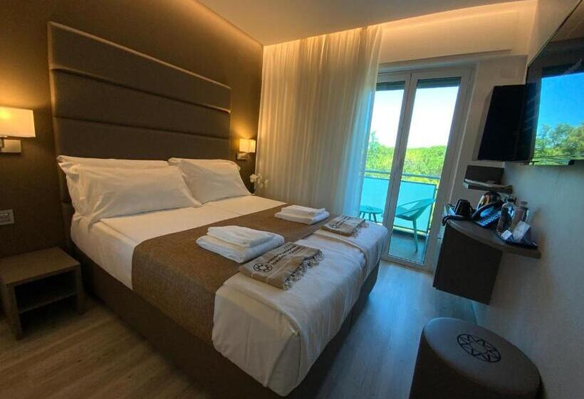 Номер Economy, International Beach