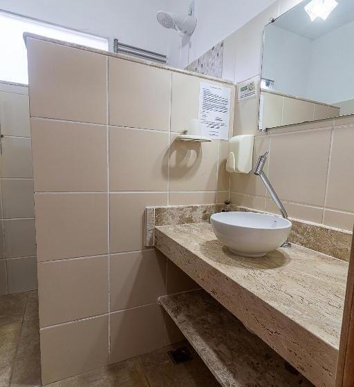 Четырехместный Номер Deluxe, Pousada Pe Na Estrada