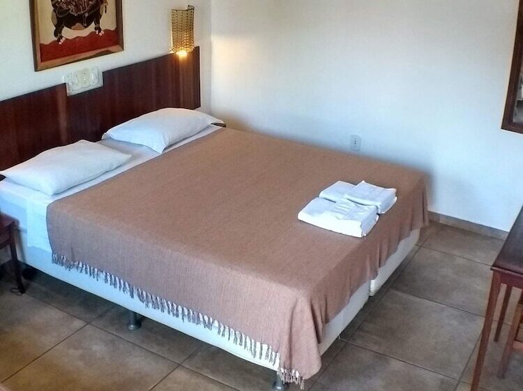 Трехместный Номер Deluxe, Pousada Pe Na Estrada