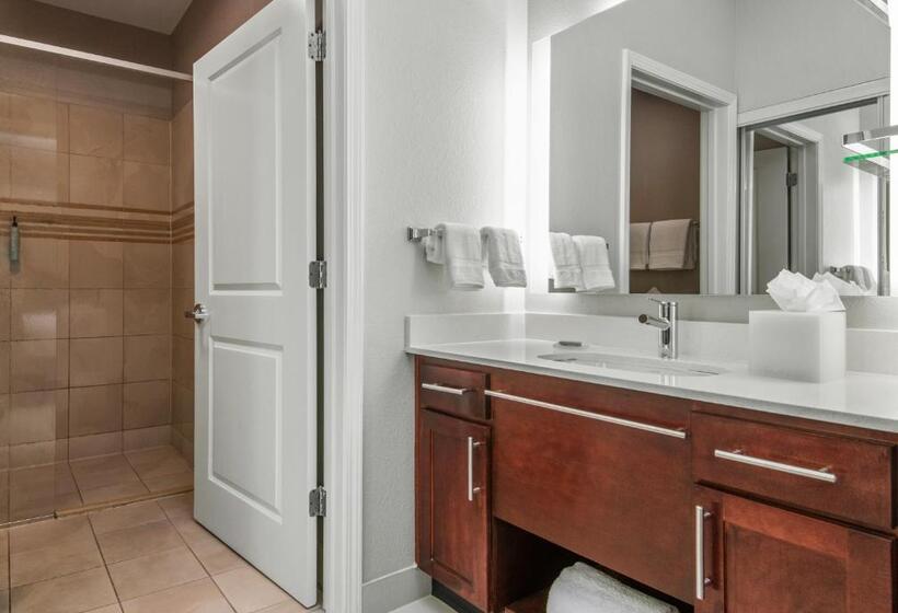 Люкс, Residence Inn Phoenix Glendale Sports & Entertainment District