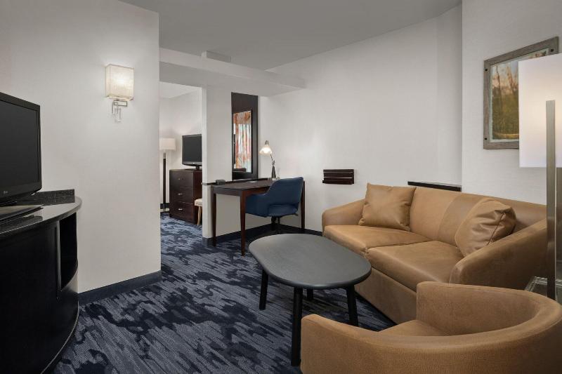 Люкс Кровать Кинг, Fairfield By Marriott Tacoma Puyallup
