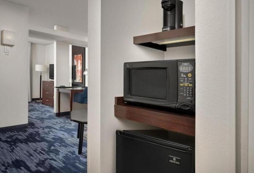 Люкс Кровать Кинг, Fairfield By Marriott Tacoma Puyallup