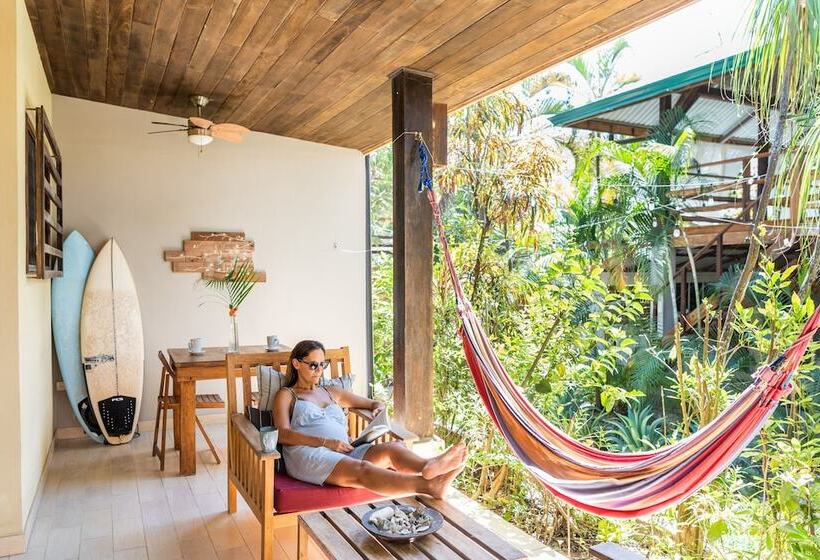 ویلای 1 خوابه, Nautilus Surf & Yoga Villas Santa Teresa