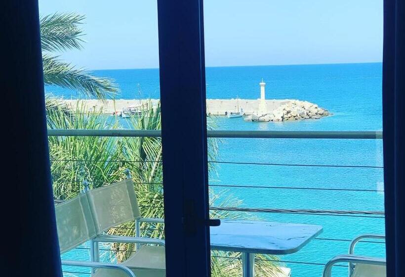 استودیوی استاندارد با چشم‌انداز دریا, Kassavetis Center   Hotel Studios & Apartments