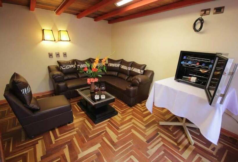 اتاق خانوادگی, Mister Inkas Hotel Inn Exclusive Palace