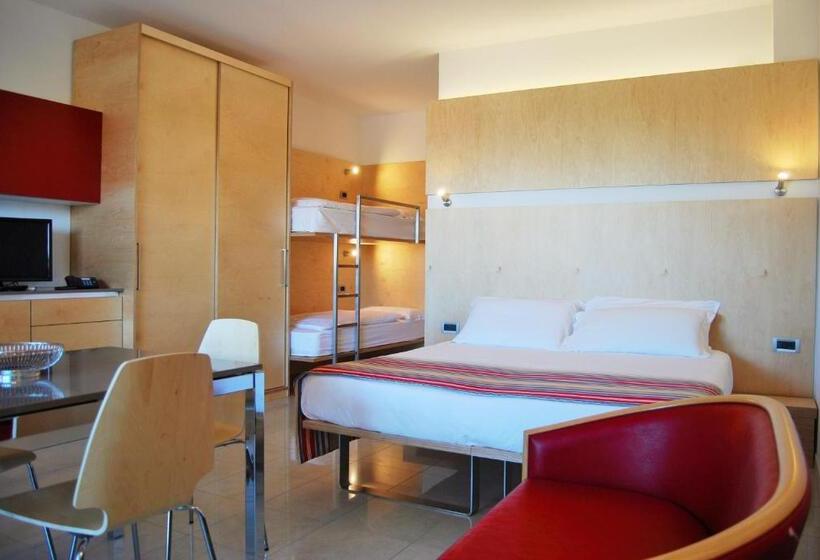 Deluxe Stúdió Szoba, Aparthotel Albatros