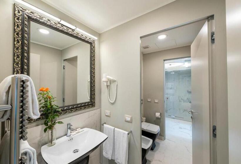 Люкс Повышенной Комфортности, Db Hotel Verona Airport Congress & Spa