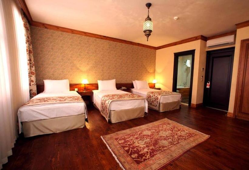 اتاق استاندارد سه نفره, Lalinn