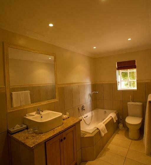 Quarto Estandar, Little Tuscany Boutique