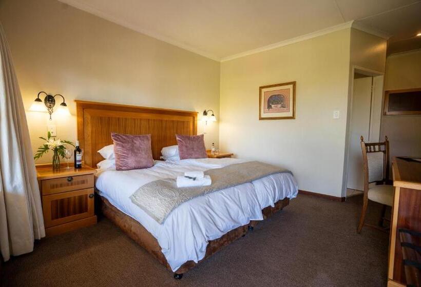 Quarto Estandar, Little Tuscany Boutique