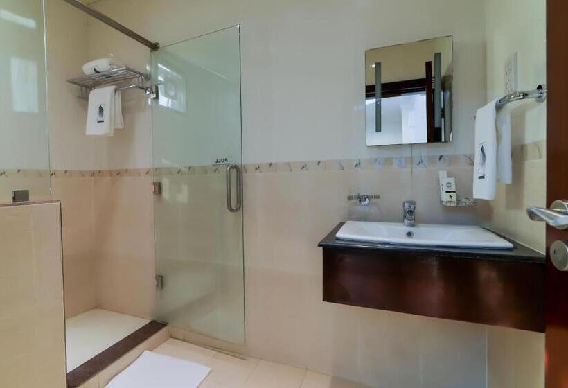 2 Bedroom Apartment, Tanzanite Executive Suites