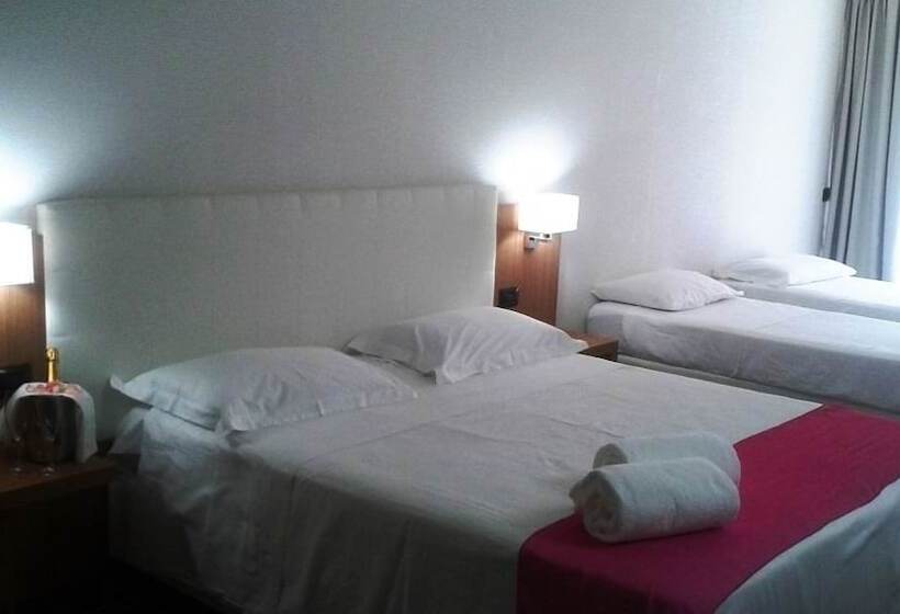 اتاق استاندارد چهار تخته, Vea Resort