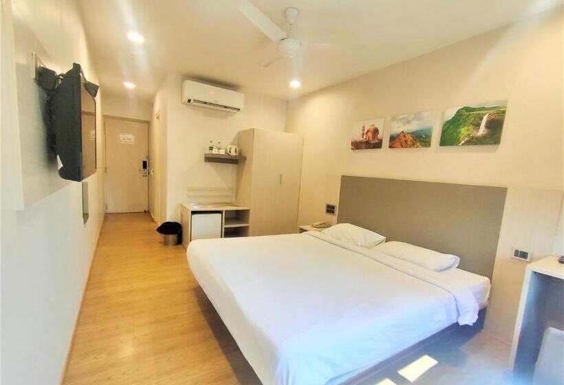 Номер Стандарт, Ginger  Pune  Pimpri