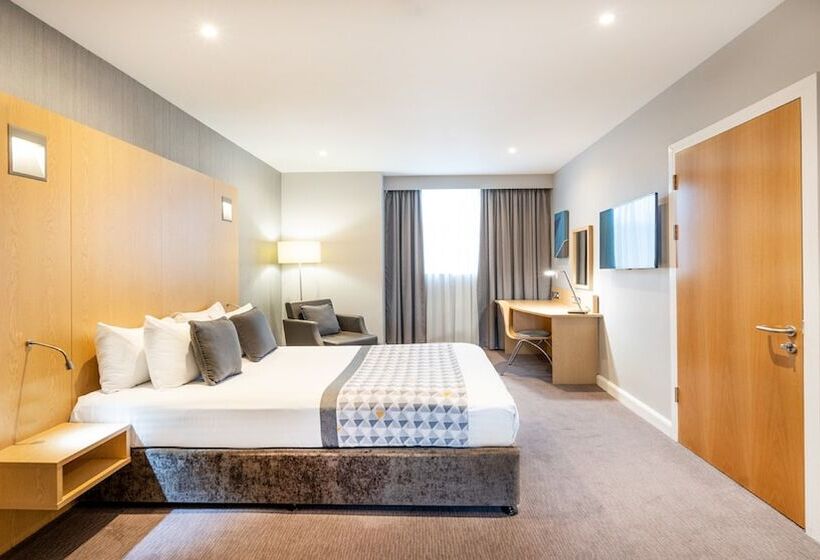 اتاق استاندارد, Holiday Inn London Luton Airport, An Ihg