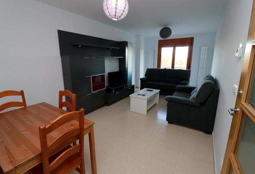 Апартаменты 2 Спальни, Hostal Casasnovas