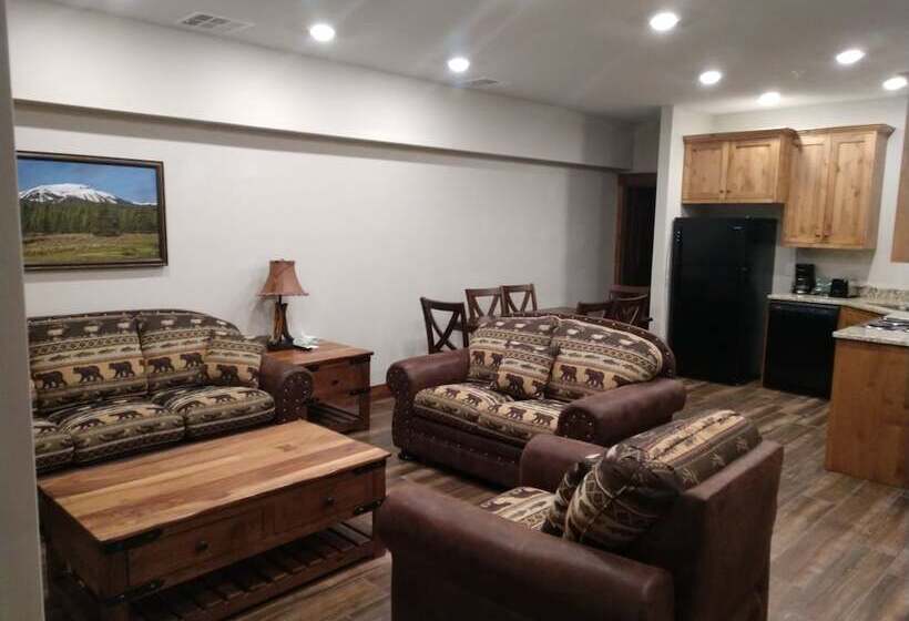 Люкс Повышенной Комфортности, Sawtelle Mountain Resort