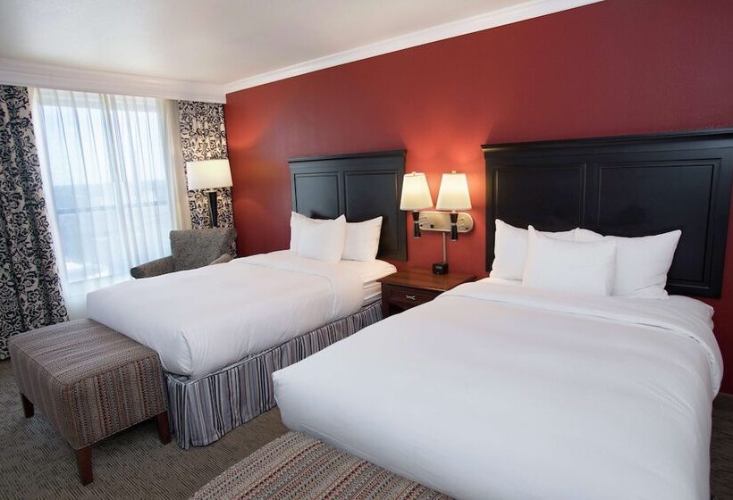Standard Szoba 2 Franciaággyal, President Abraham Lincoln Springfield   Doubletree By Hilton