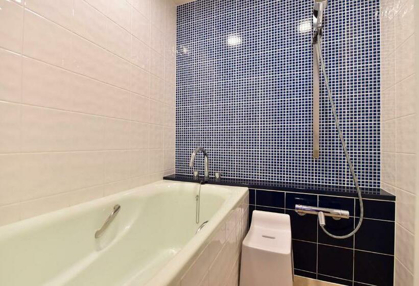 اتاق لوکس, Loisir Spa Tower Naha