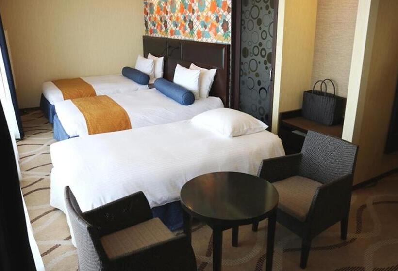اتاق لوکس, Loisir Spa Tower Naha