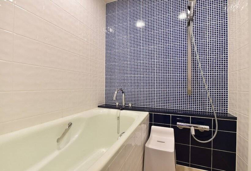 اتاق لوکس, Loisir Spa Tower Naha