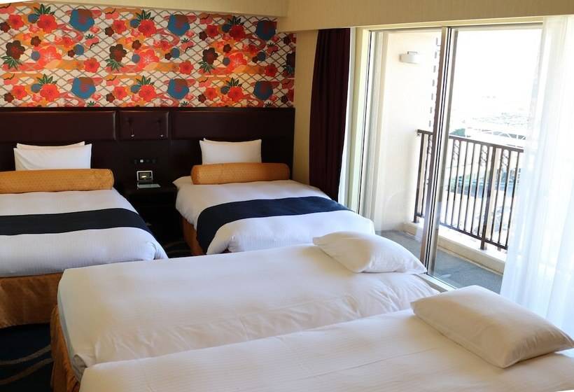 اتاق سوپریور, Loisir Spa Tower Naha