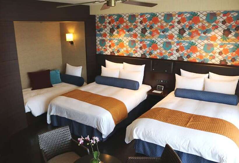 اتاق لوکس, Loisir Spa Tower Naha