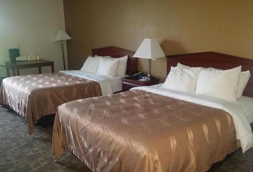 Номер Стандарт, Quality Inn & Suites Schoharie Near Howe Caverns