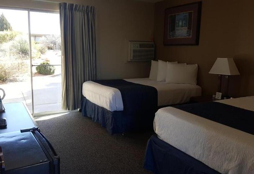 اتاق استاندارد با 2 تخت دوبل, Lake Powell Canyon Inn