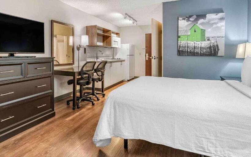 Студия Стандарт, Extended Stay America Premier Suites   San Francisco   Belmont