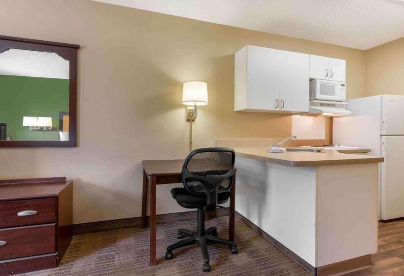 Студия Стандарт, Extended Stay America Select Suites  Fayetteville  Springdale