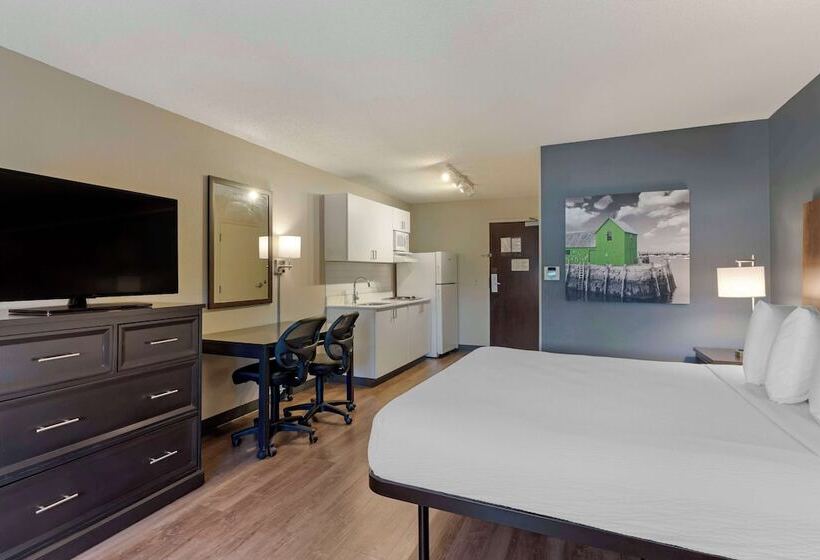 Студия Deluxe, Extended Stay America Suites  Oakland  Alameda Airport