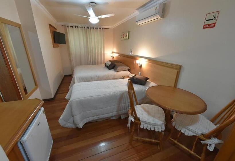 스탠다드 트리플 룸, Cabanas Alto Da Serra