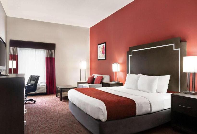 带大床的标准工作室, Days Inn & Suites By Wyndham Murfreesboro