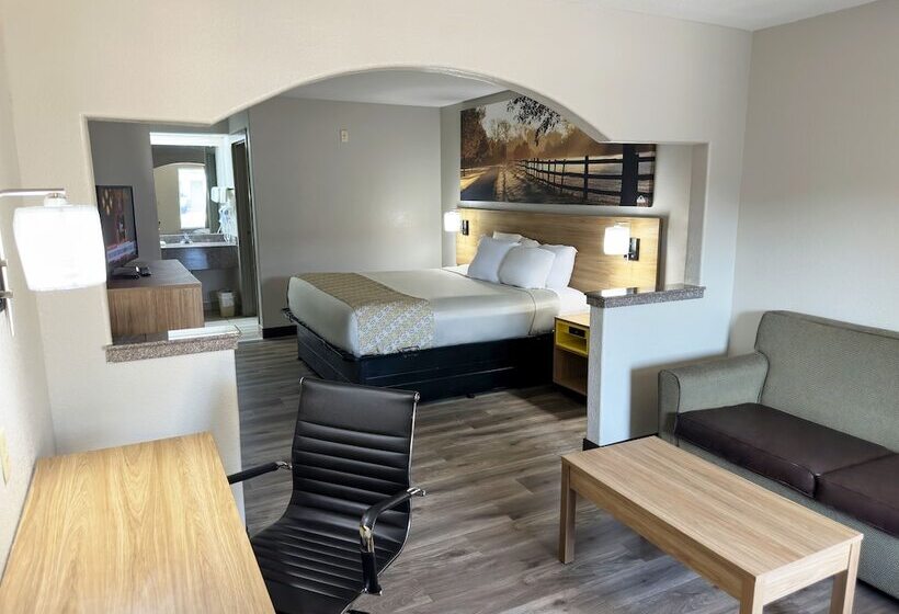 스위트, Days Inn & Suites By Wyndham Opelousas