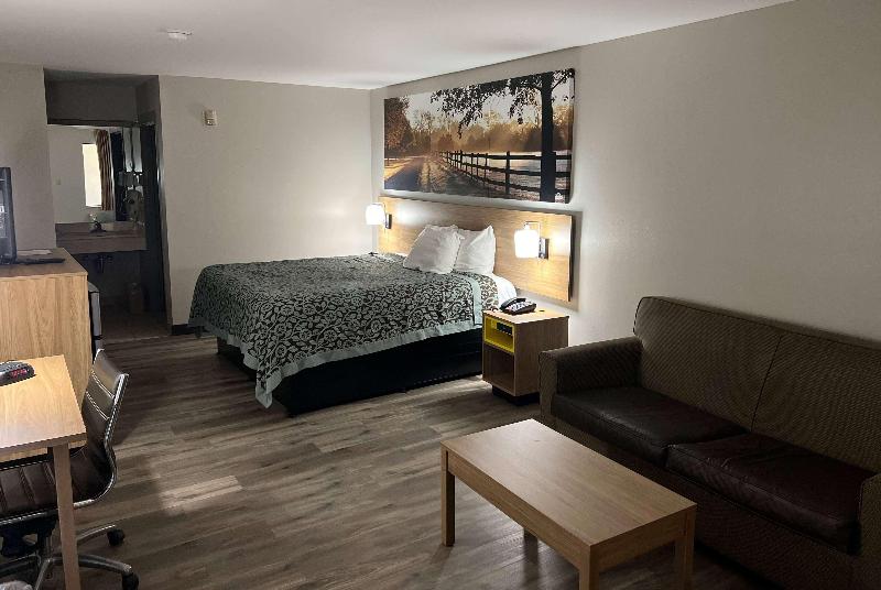 Quarto Estandar Cama King, Days Inn & Suites By Wyndham Opelousas
