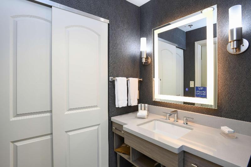 سوئیت 2 خوابه, Homewood Suites Cincinnati Airport