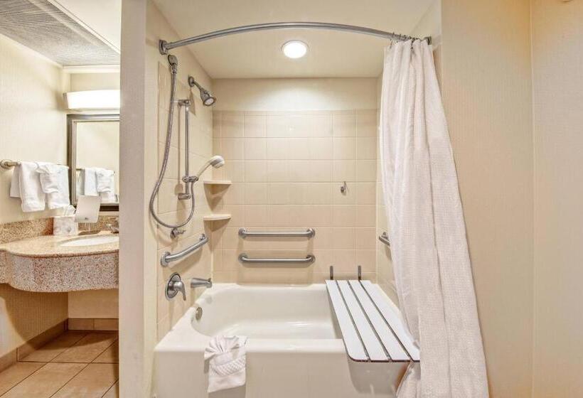 Quarto Estandar Cama King, Courtyard Kansas City Country Club Plaza
