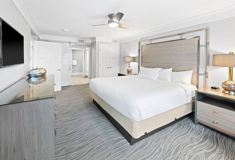 Апартаменты 4 Спальни, Holiday Inn Club Vacations Cape Canaveral Beach Resort, An Ihg