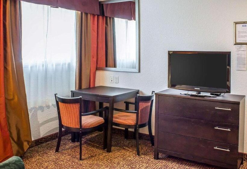 Стандартный Номер Кровать Кинг, Rodeway Inn Milford