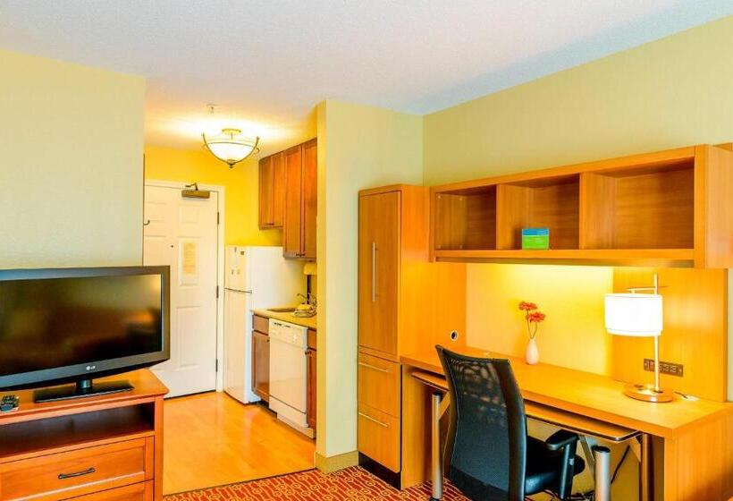 스탠다드 스튜디오, Towneplace Suites Bowie Town Center