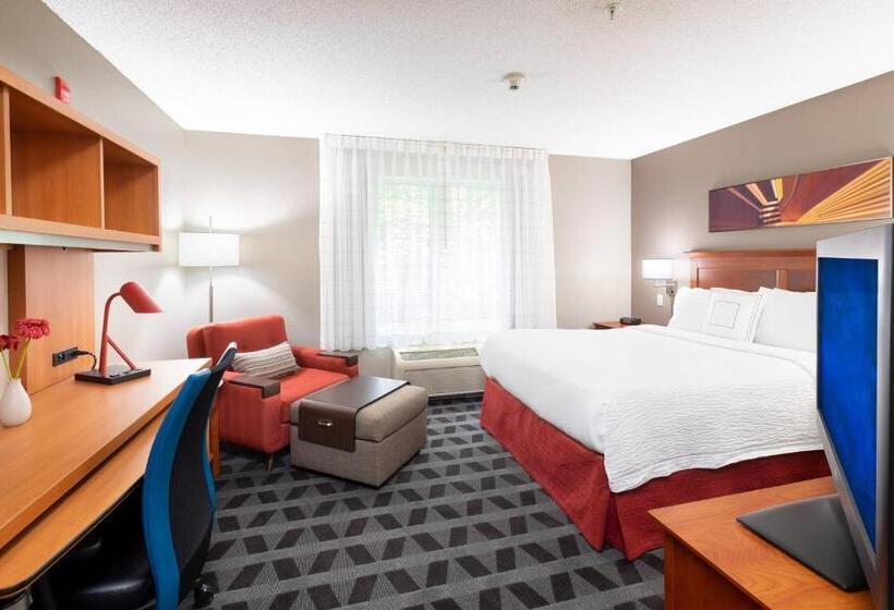 스탠다드 스튜디오, Towneplace Suites Bowie Town Center