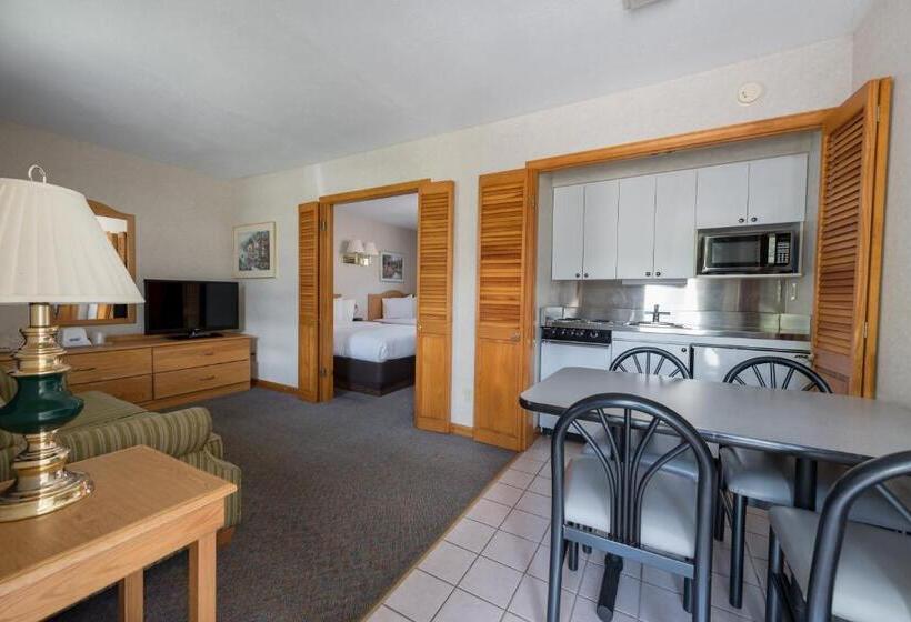 ２ベッドルームアパートメント, Americas Best Value Inn & Suites Lake George