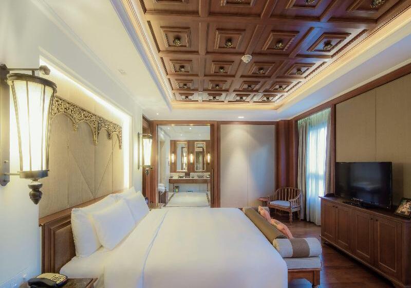 Люкс 2 Спальни, Intercontinental Xishuangbanna Resort, An Ihg