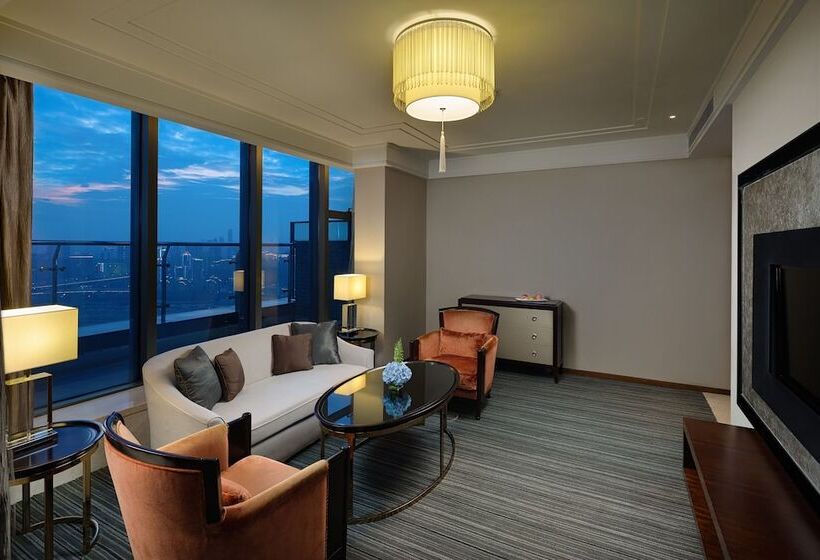 سوییت دوبلکس, Radisson Blu Plaza Chongqing